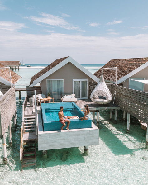 ROMANTIC POOL WATER VILLA - 110m²