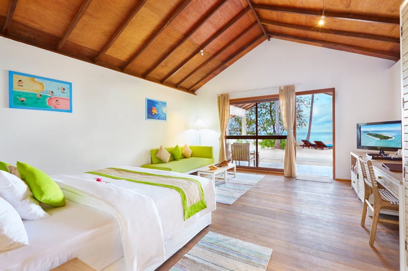 INTER-CONNECTING BEACH BUNGALOWS - 79m2