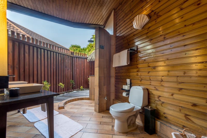 JACUZZI BEACH VILLA - 88M2