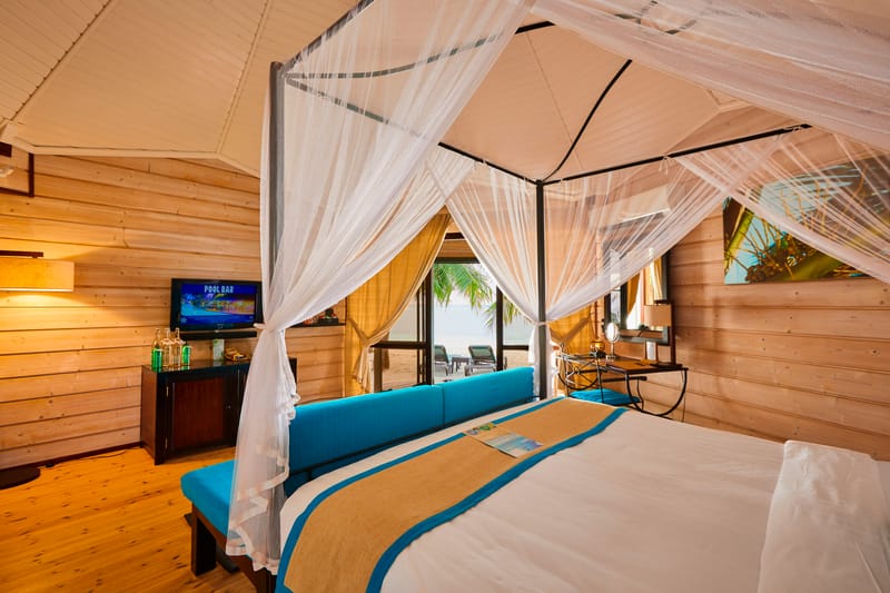 Sangu Jacuzzi Beach Villa -  78 m2