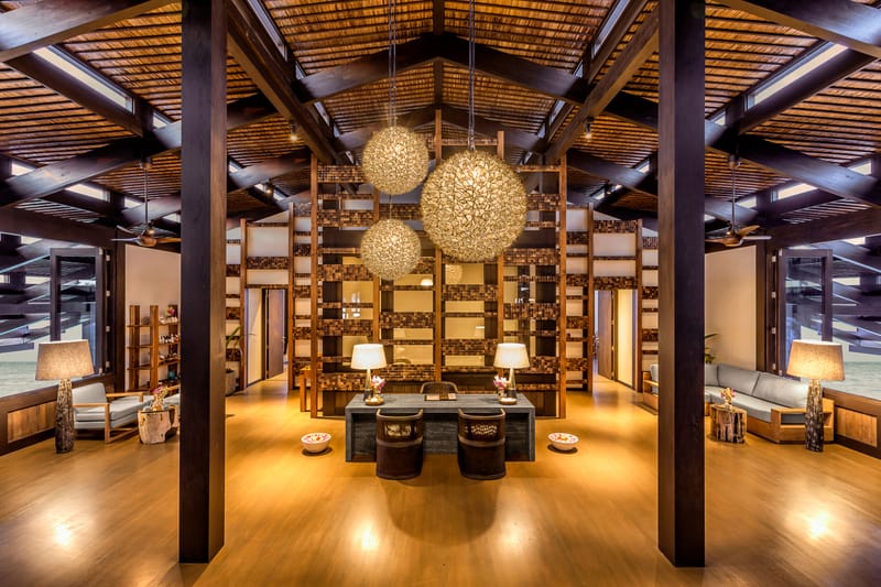 LIVE IN THE LAP OF LUXURY