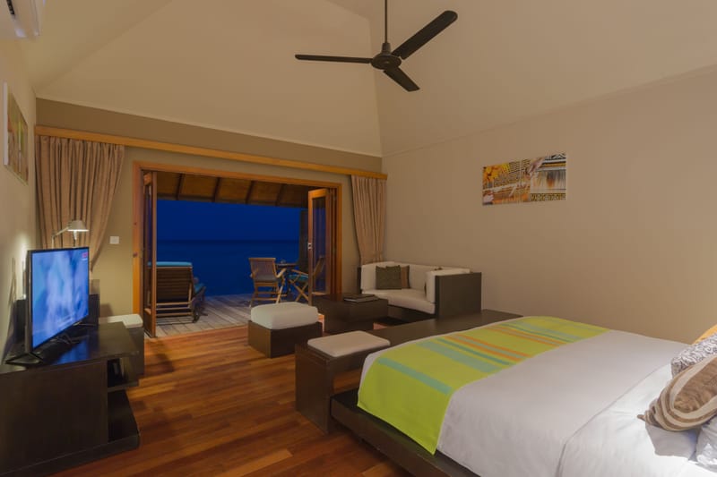 Sunset Jacuzzi Water Villa - 86sqm