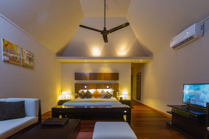 Sunset Jacuzzi Water Villa - 86sqm