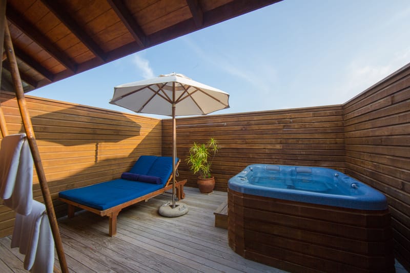 Jacuzzi Water Villa - 85sqm