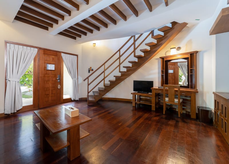 Superior Beach Villa