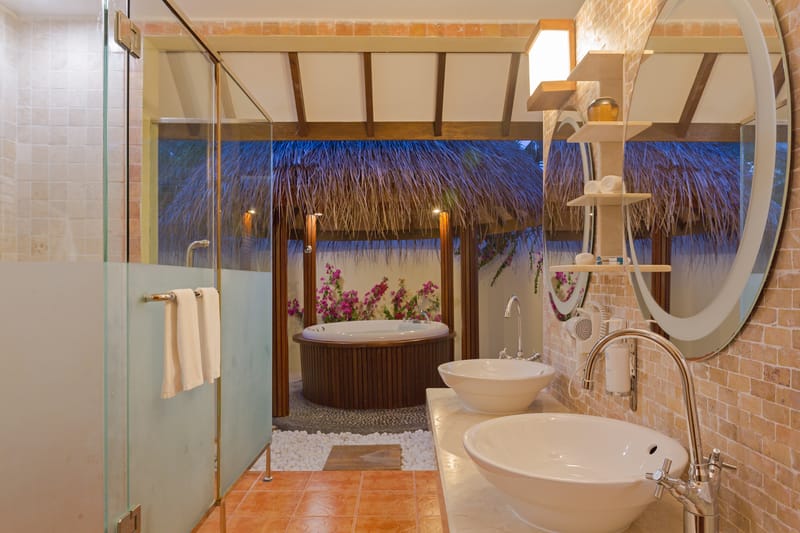 Superior Beach Villa