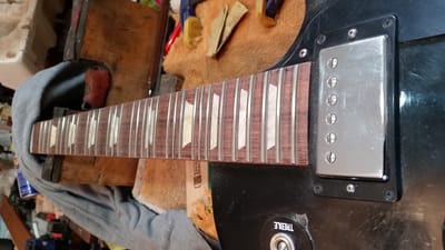 תיקוני גיטרות וכלי מיתר image