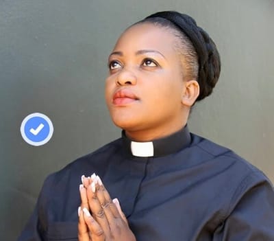 Kasesema (Prophetess) - Gloria Kabonga