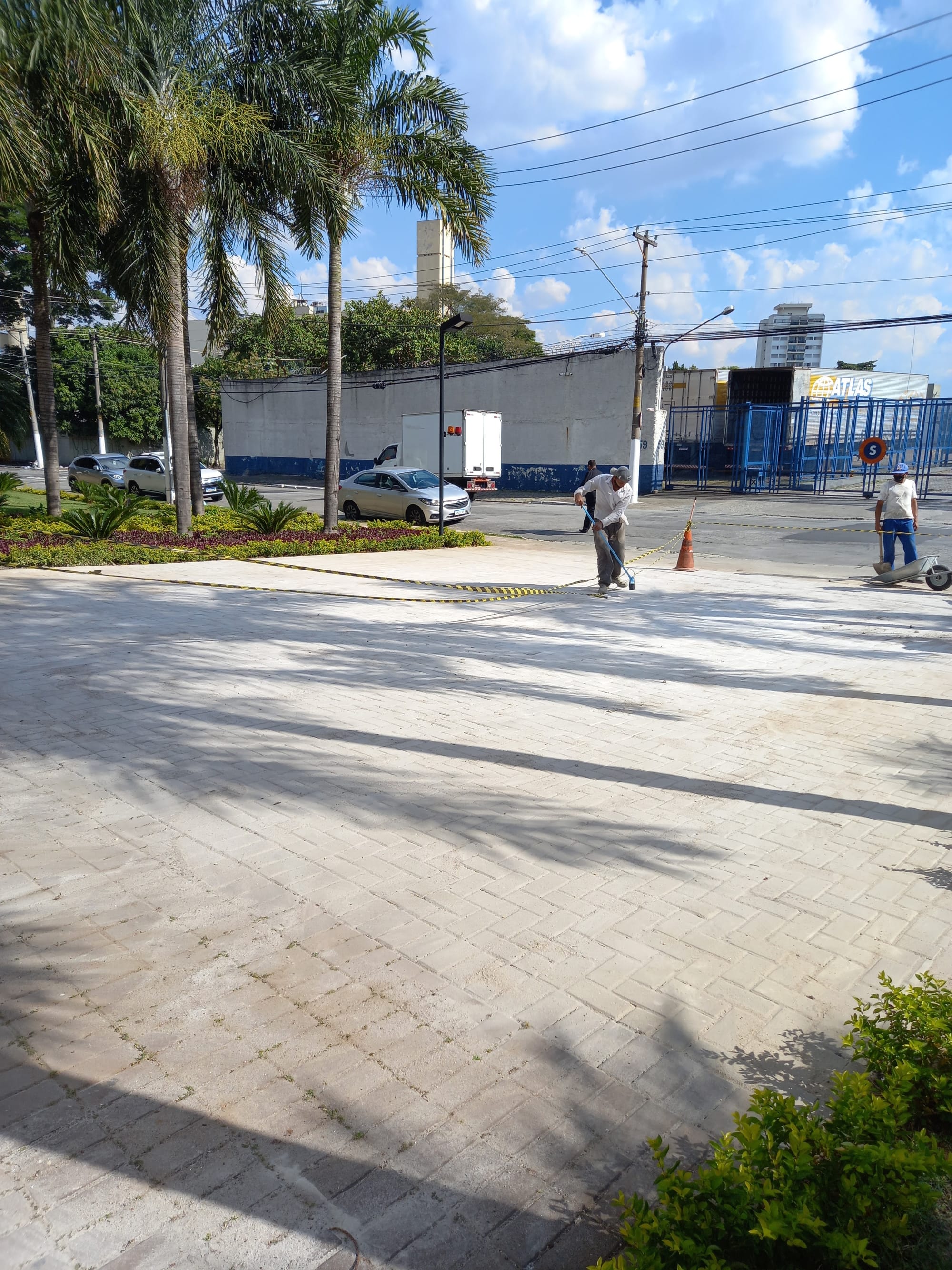 **************************