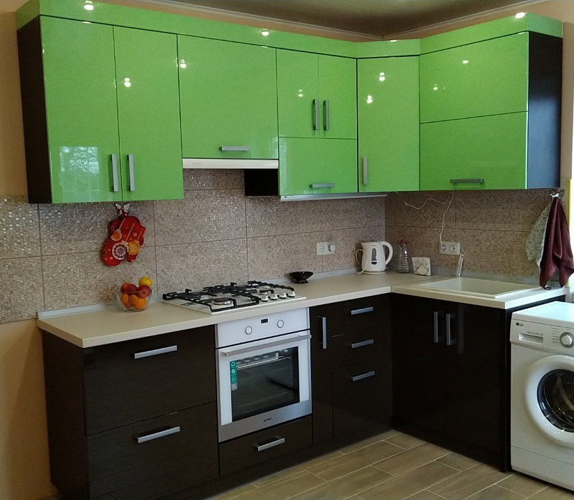 Кухні на замовлення