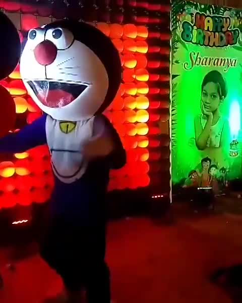 Birthday mascot costume dance