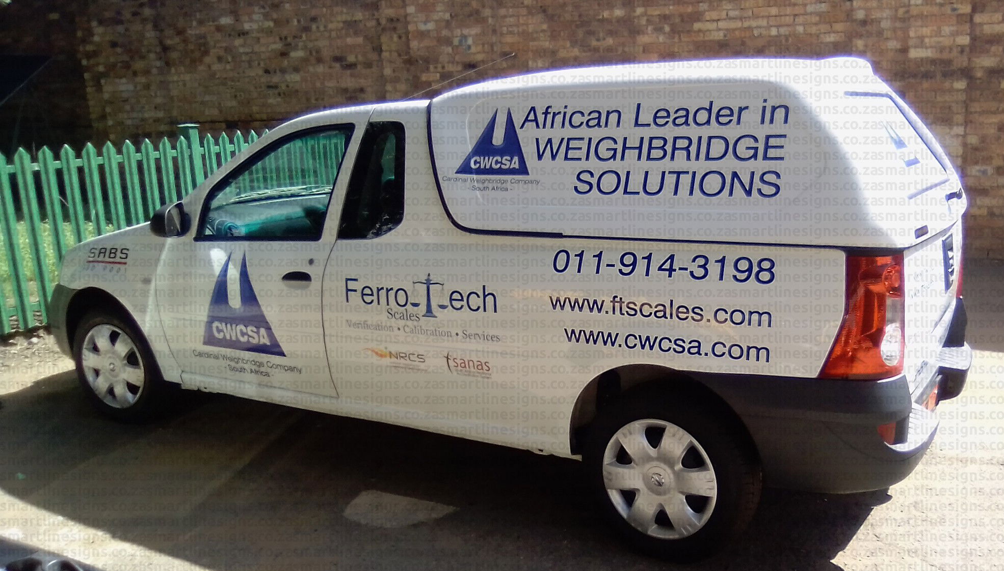 Vehicle Signage on Bakkie and Canopy