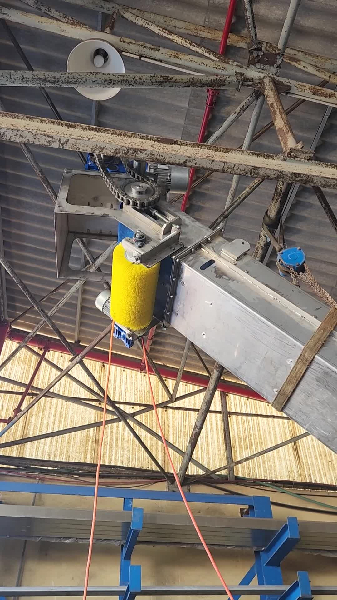 ייצור מסוע לפי תכנון כולל התקנה ואספקה והתקנת תעלות PP 