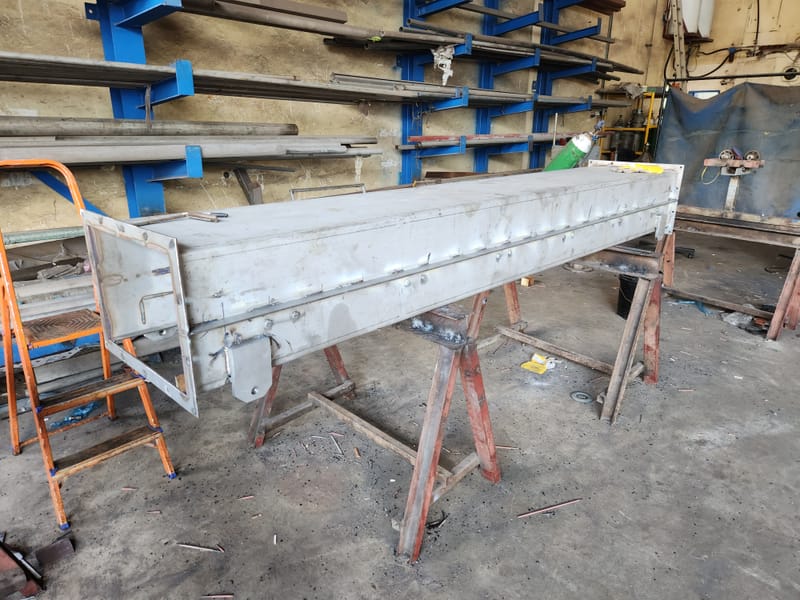 ייצור מסוע לפי תכנון כולל התקנה ואספקה והתקנת תעלות PP 