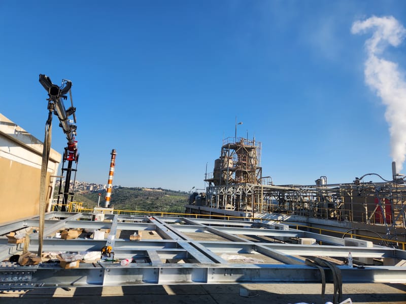 ייצור והתקנת קונסטרוקציה 