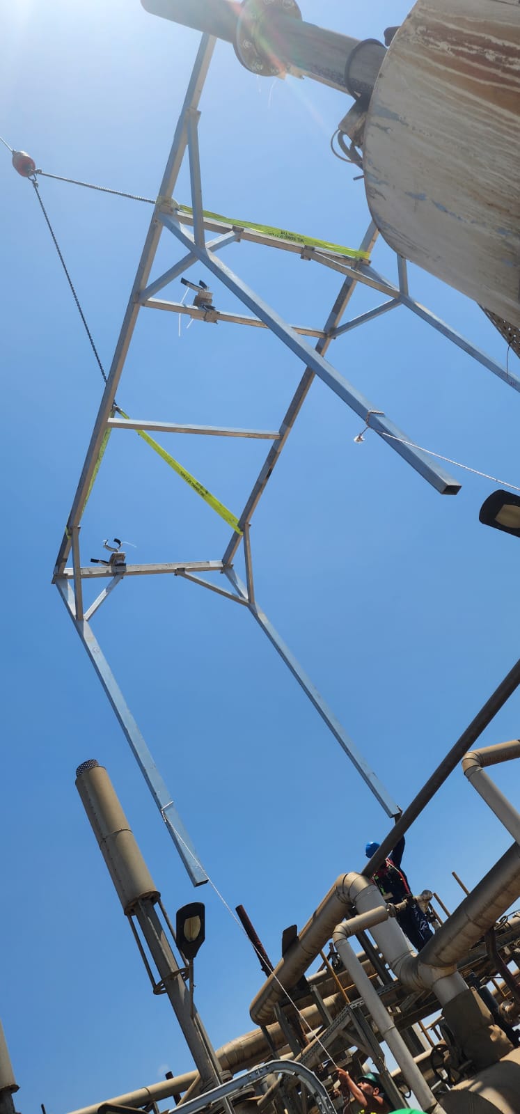 ייצור והתקנת קונסטרוקציה 