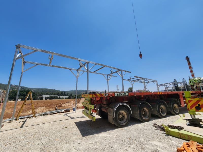 ייצור והתקנת קונסטרוקציה 