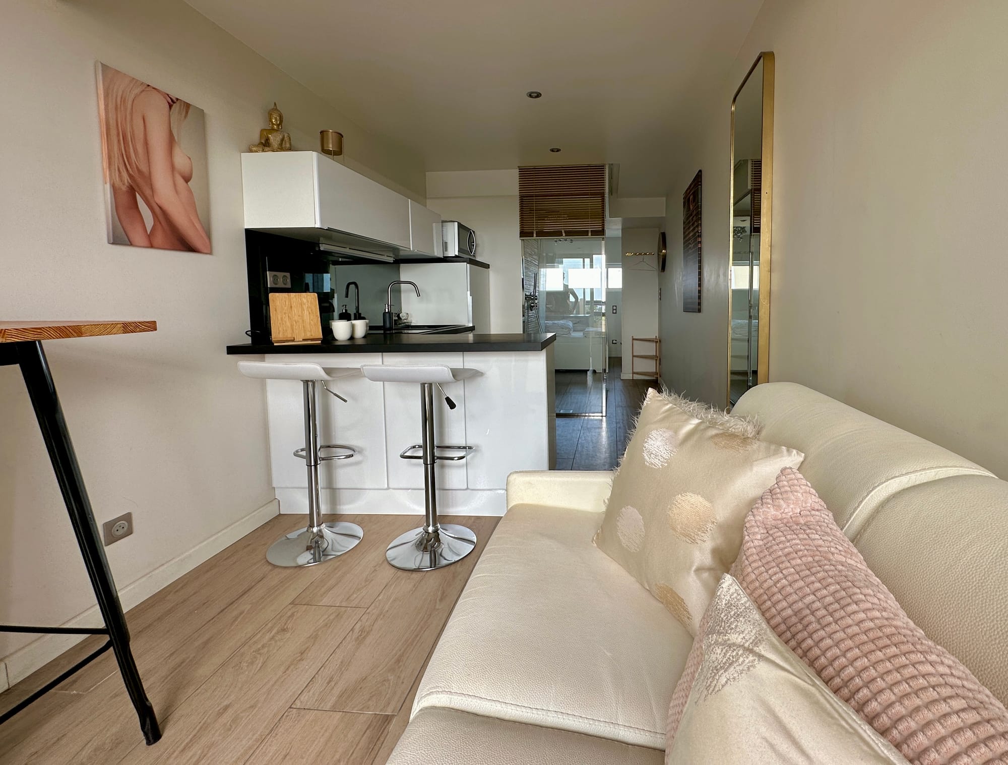 Studio 373, Port Nature 3