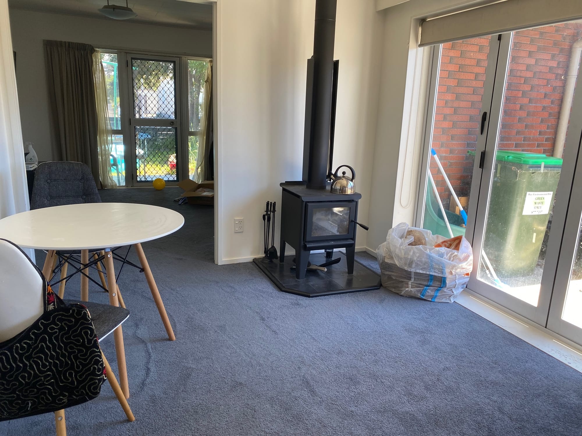 Modern Spacious 2 Bedroom Unit in Nelson Crescent