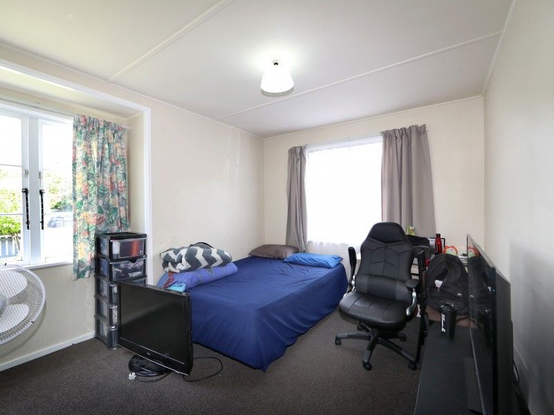 Modernised 3 Bedroom in Mahora