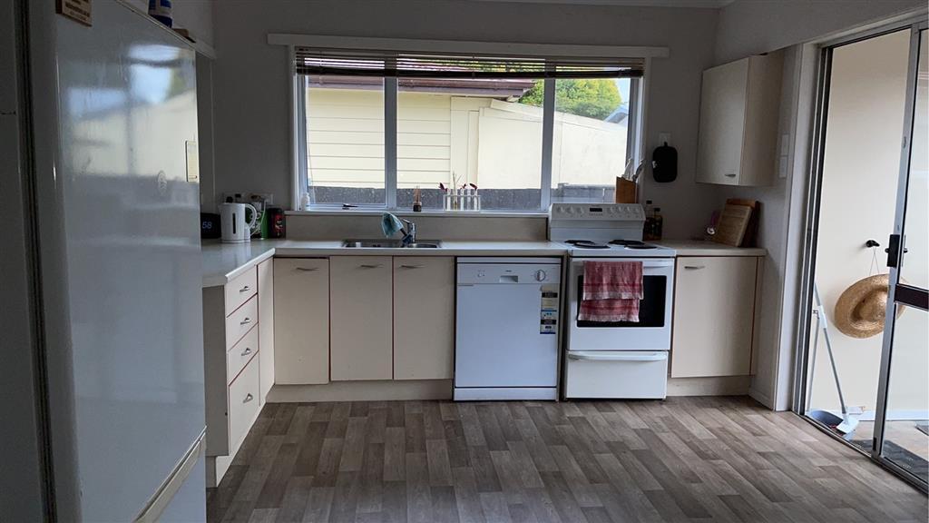 Rare find 4 bedroom in Havelock North