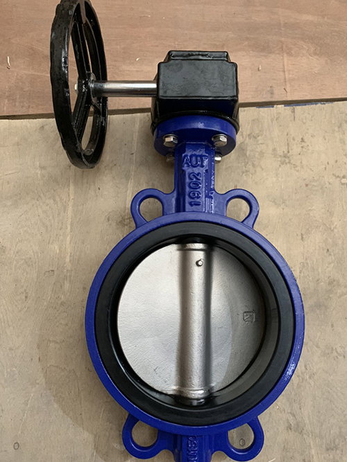 Van bướm tay quay thân gang cánh inox