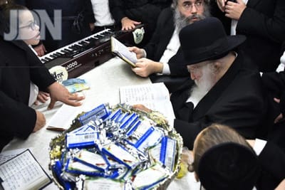 רבן של ישראל מחזק כשרות רבני העיר ב"ב