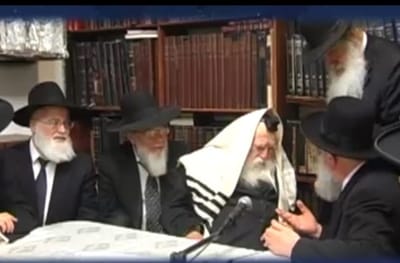 תיעוד בלעדי: שו”ת קירוב רחוקים עם רשכבה"ג מרן שר התורה זצוק”ל