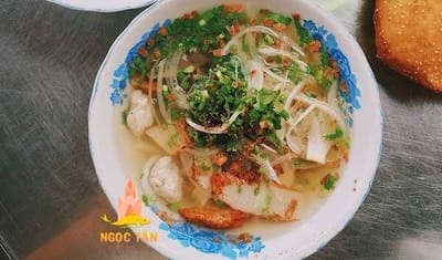 Hướng dẫn cách nấu bánh canh chả cá Bình Định