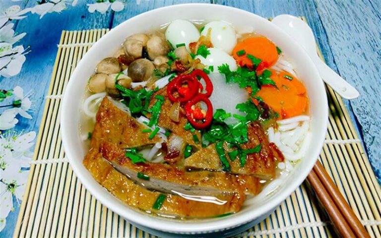 Bánh canh chả cá Phan Thiết – Món ăn gây thương nhớ