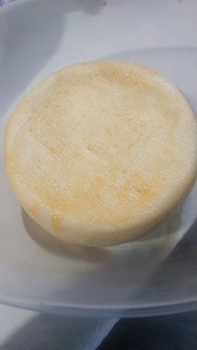 ELABORACIÓN QUESO SEMIDURO A PARTIR DE LECHE EN POLVO ENTERA DE VACA O LECHE DE SUPERMERCADO PASTERIZADA A ALTA TEMPERATURA