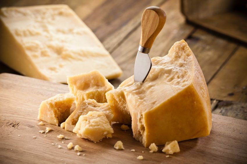 RECETA ELABORACIÓN QUESO DURO SIMIL PARMIGIANO REGGIANO ITALIANO A PARTIR DE LECHE CRUDA DE VACA