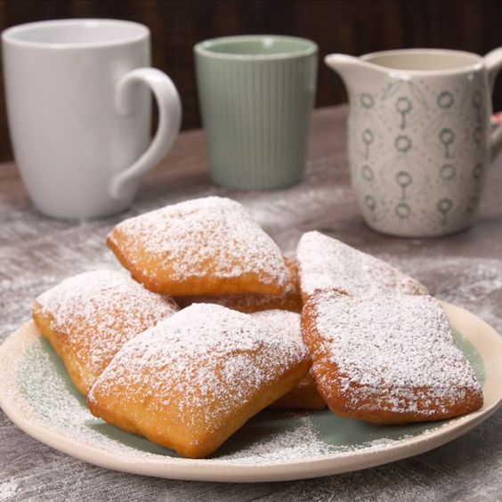 LOS BUÑUELOS DE TIANA Y EL SAPO