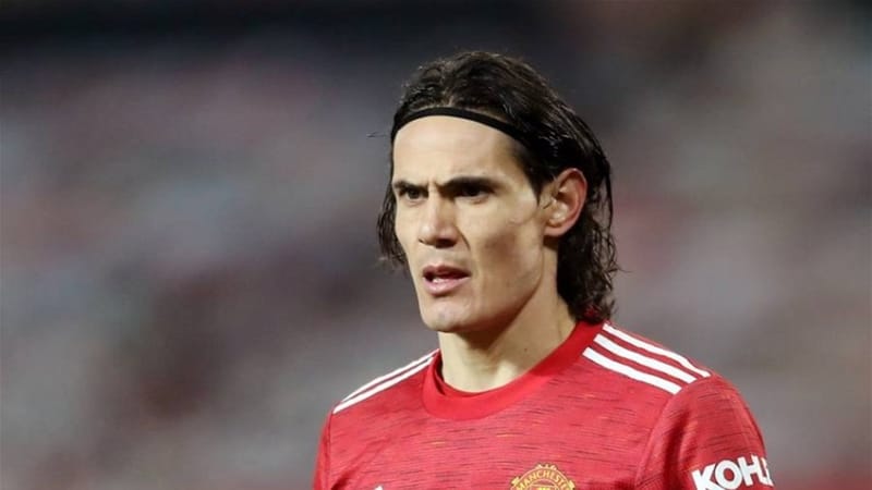 كافاني يحسم الجدل ويمدد عقده مع مانشستر يونايتد