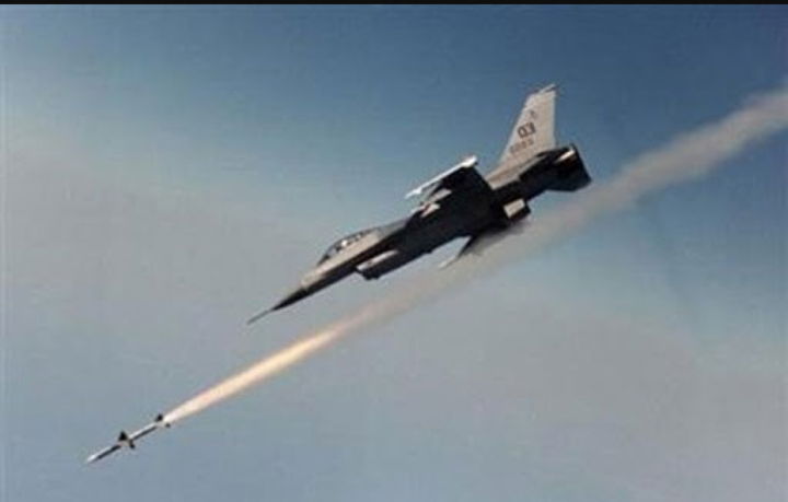 الF-16 العراقية تقتل 8 عناصر من داعش في نينوى