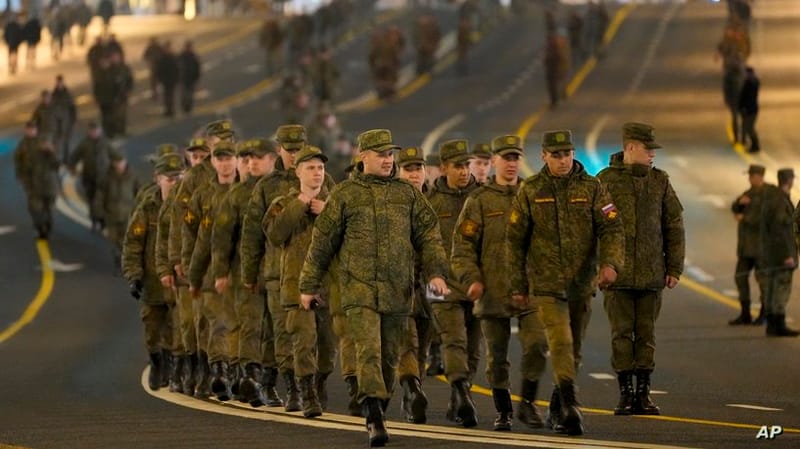 جنود روس يرفضون القتال في أوكرانيا و"العودة في تابوت"