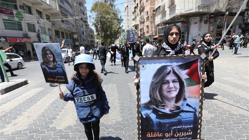 صحيفة إسرائيلية تكشف عن قرار اتخذه الجيش بشأن مقتل شيرين أبو عاقلة