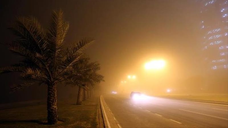 بغداد تستفيق على عاصفة ترابية جديدة والمحال توصد أبوابها