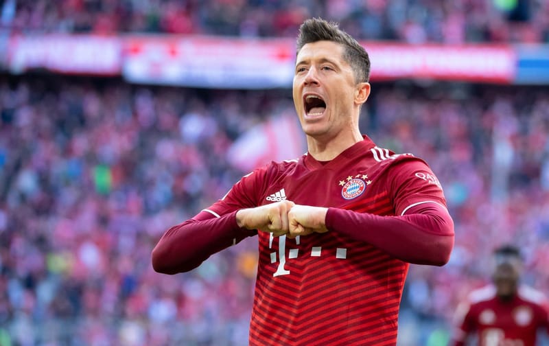 بايرن ميونخ يضع شرطين لبيع ليفاندوفسكي إلى برشلونة