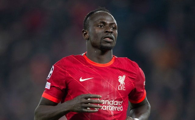 نهاية قصة ماني مع ليفربول و3 مرشحين لتعويضه