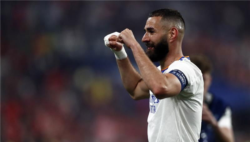 بنزيما يحصد جائزة أفضل لاعب في دوري أبطال أوروبا