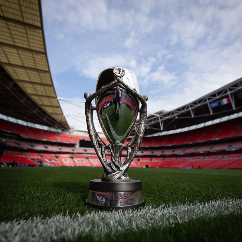 الأرجنتين تكتسح إيطاليا بثلاثية وتتوج بكأس فيناليسيما