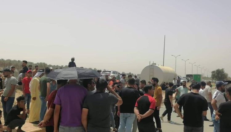 انطلاق تظاهرة في بعقوبة تندد بـ” الامن الغذائي” بعد تجاهله لحقوق 10 الاف خريج