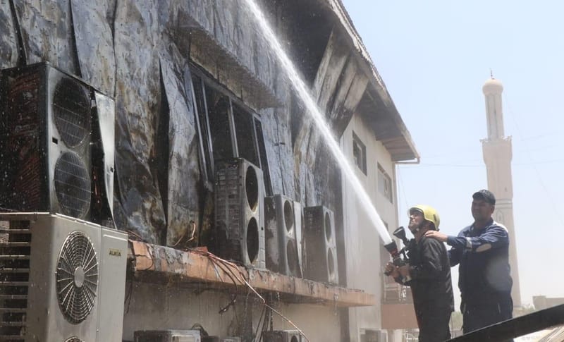 إخماد حريق اندلع بمجمع المشن في بغداد