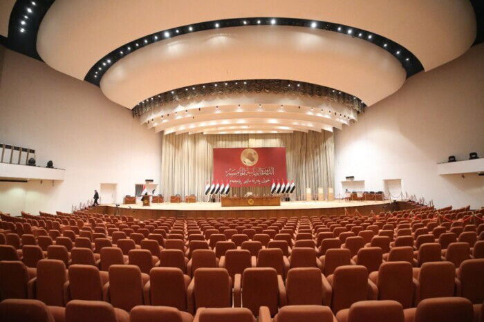 نواب الأحزاب يتصارعون على اللجان البرلمانية واتهامات لها بهدر المال العام واستغلال النفوذ