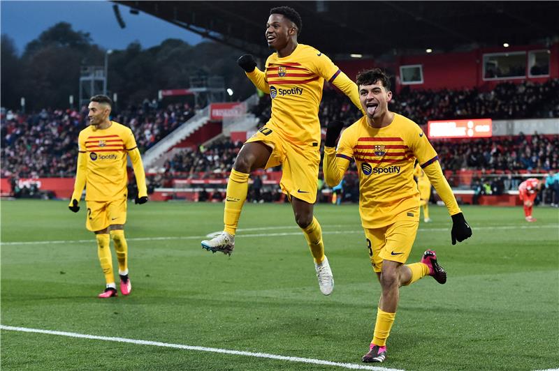 برشلونة يكرر رقما عمره 42 عاما