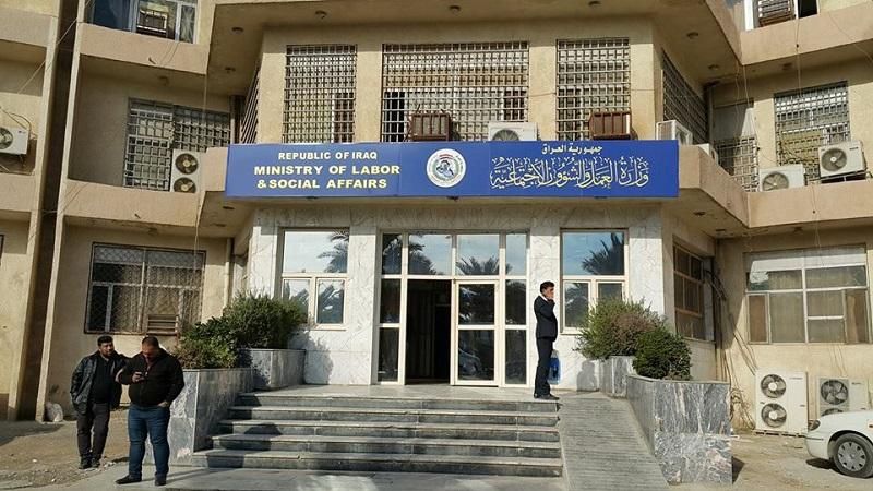 العمل تدرس إدراج مشروع بموازنة 2023 سيوفر فرص عمل مؤقتة