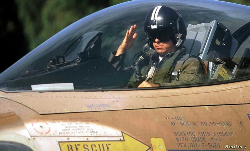 طيار إسرائيلي شارك في قصف المفاعل العراقي يهدد باغتيال نتنياهو والليكود يدعو لاعتقاله