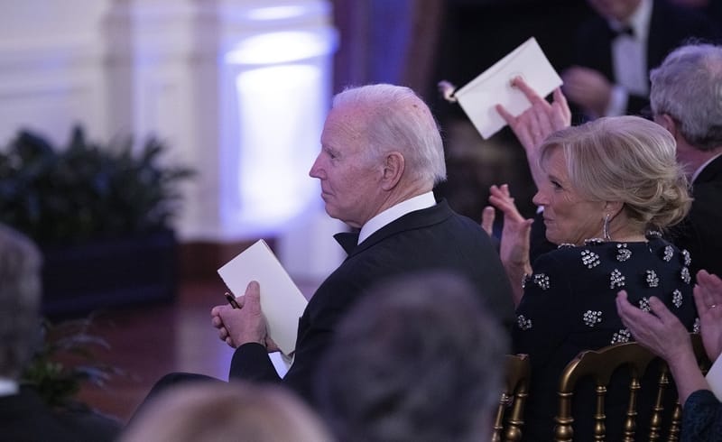 زعيم الديمقراطيين: بايدن بحالة صحية تؤهله للترشح لولاية ثانية