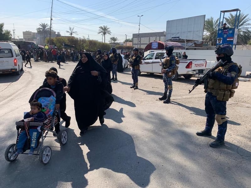 بالصور .. (النافذة) توثق طريق زائري الإمام الكاظم (ع)